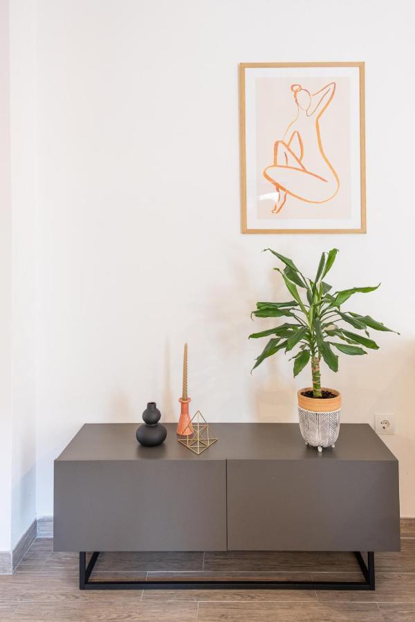 Studio Apartment Les - 4 Min Walk From Amphiteatre Pula Exterior photo